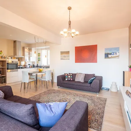 Tranquil Place In The Middle Of Downtown 2br Apartment Sofia